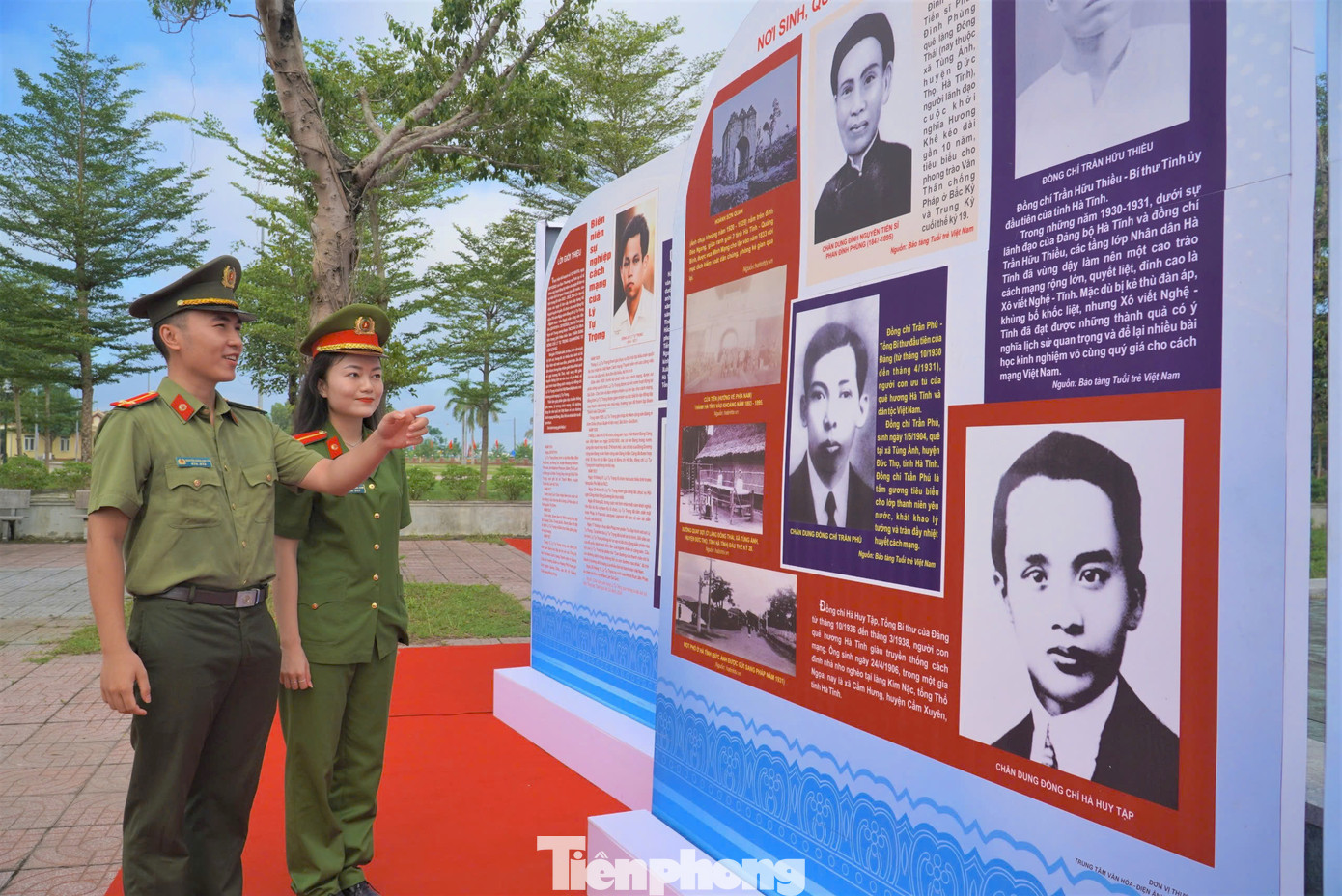 Triển lãm trưng bày gần 200 hình ảnh, tư liệu, hiện vật có giá trị lịch sử, trong đó có nhiều hình ảnh và tài liệu hiện vật mới sưu tầm, phát hiện.