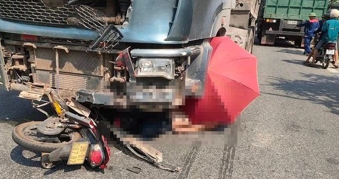 Hiện trường vụ tai nạn khiến 1 người tử vong.