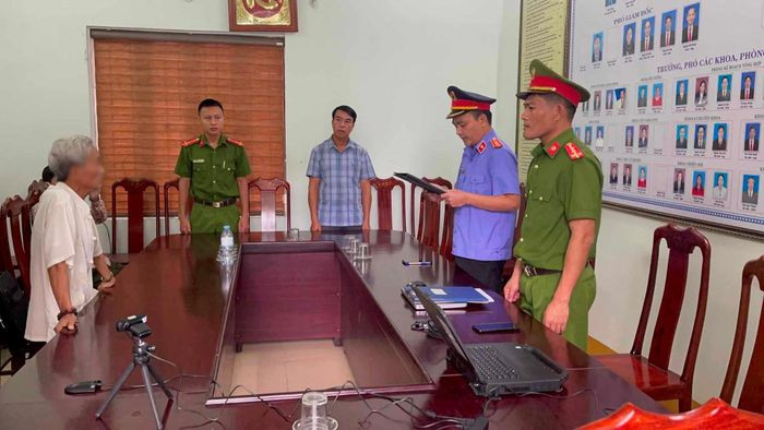 Bị can Đoàn Quang Dương tại Cơ quan điều tra. Bị can Đoàn Quang Dương tại Cơ quan điều tra.