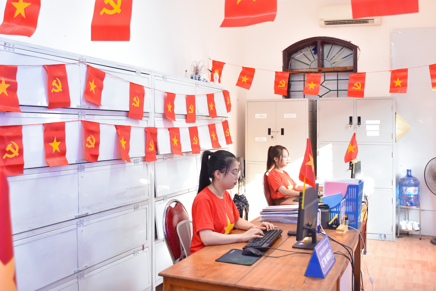 Đây là chiến dịch truyền thông quy mô lớn, hướng tới tôn vinh giá trị thiêng liêng của hòa bình, khơi dậy niềm tự hào dân tộc và khát vọng cống hiến của thế hệ trẻ Việt Nam. Đây không chỉ là một khẩu hiệu tuyên truyền, mà còn là lời nhắn gửi đầy cảm xúc về giá trị của hòa bình thiêng liêng được đánh đổi bằng máu và nước mắt.