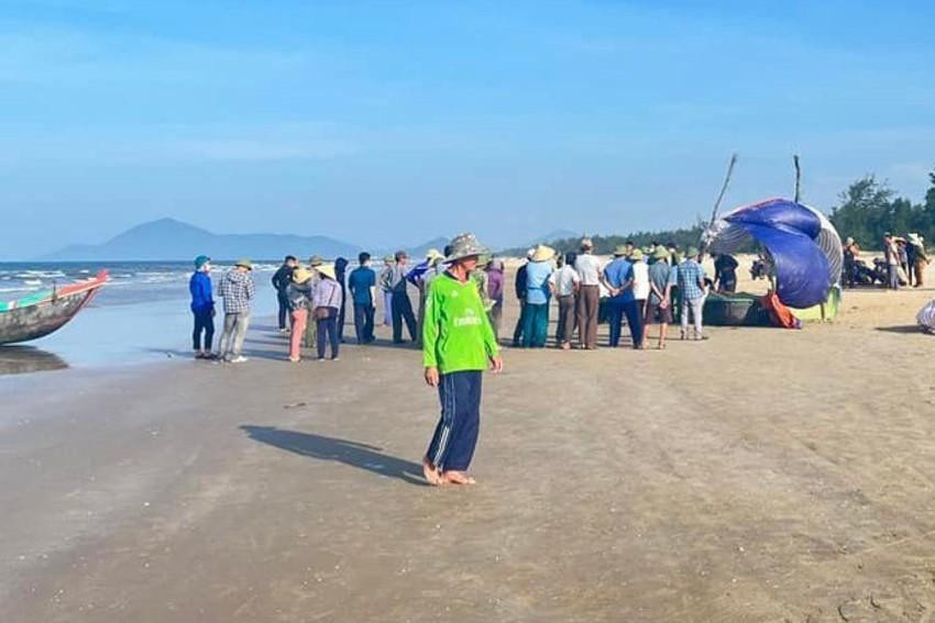 Hiện trường nơi phát hiện thi thể trong thuyền thúng.