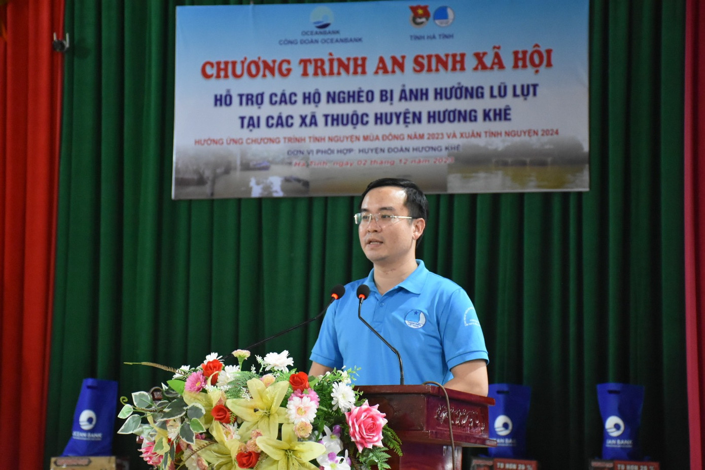 Anh Nguyễn Hoài Nam - Phó Bí thư Tỉnh Đoàn Hà Tĩnh phát động Chương trình tình nguyện mùa đông năm 2023, Xuân tình nguyện năm 2024. Ảnh Hoài Nam