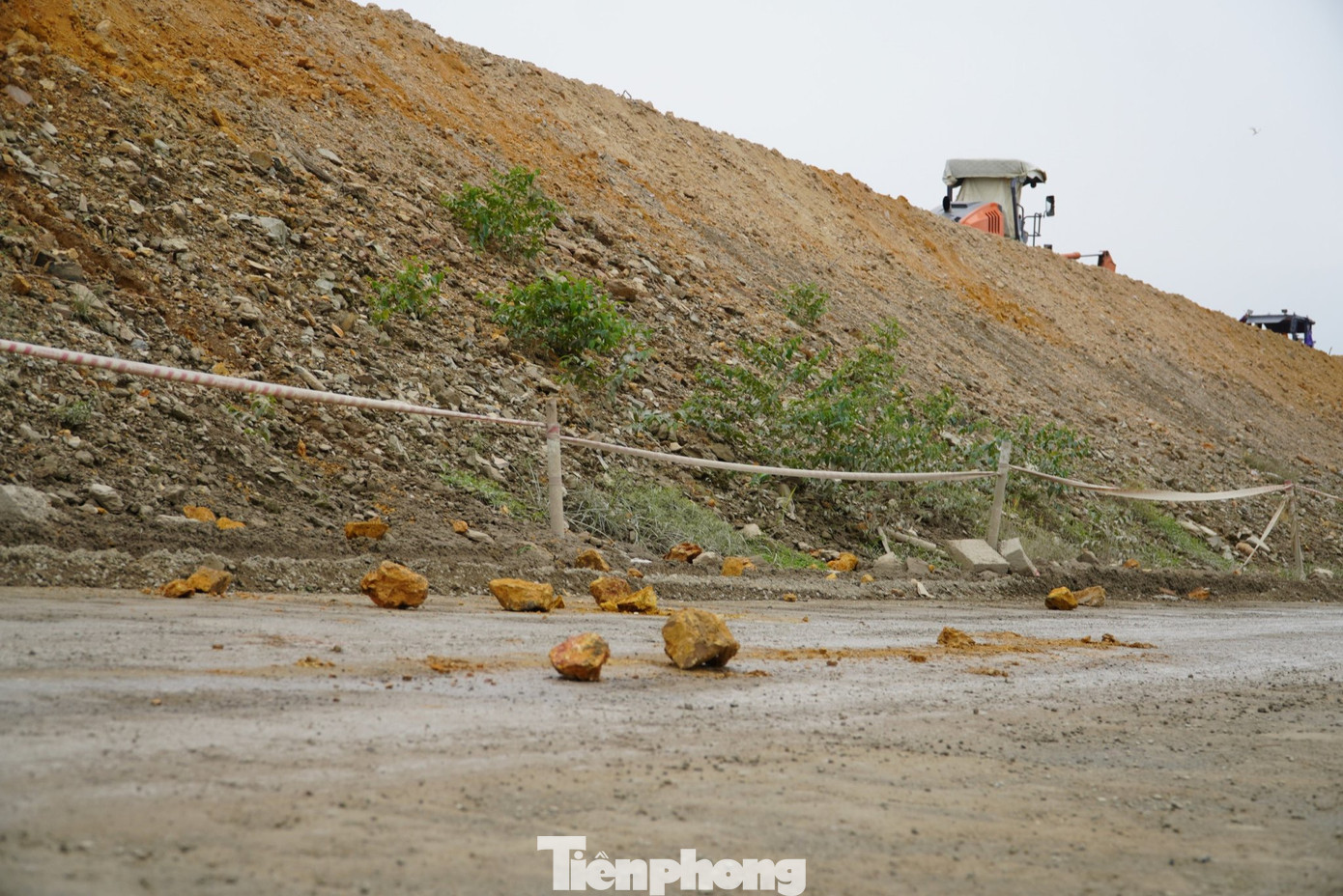 Tuy nhiên nhà thầu vẫn &quot;lơ là&quot; việc thực hiện đúng cam kết.