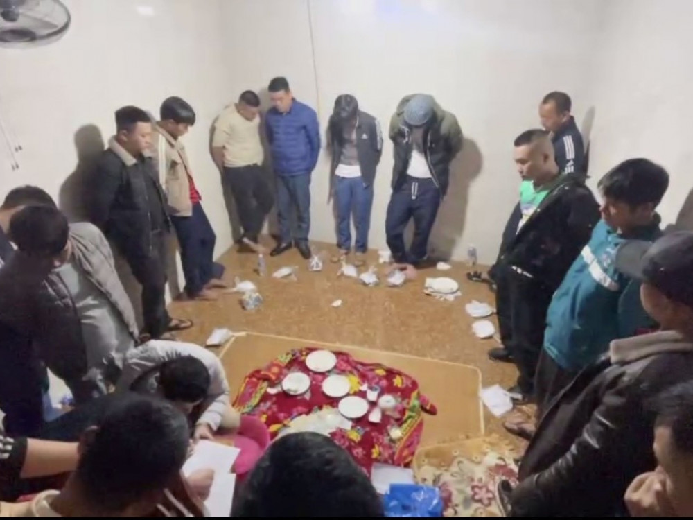 Ổ nhóm đánh bạc bị bắt giữ. Ảnh: CAHT