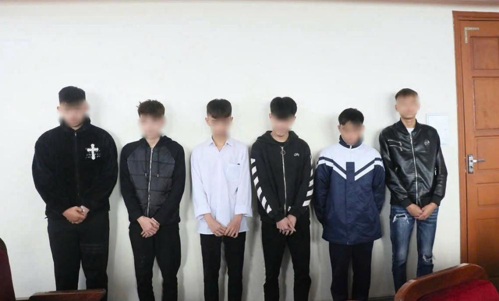 Nhóm thanh thiếu niên liên quan đến vụ việc. Nhóm thanh thiếu niên liên quan đến vụ việc.