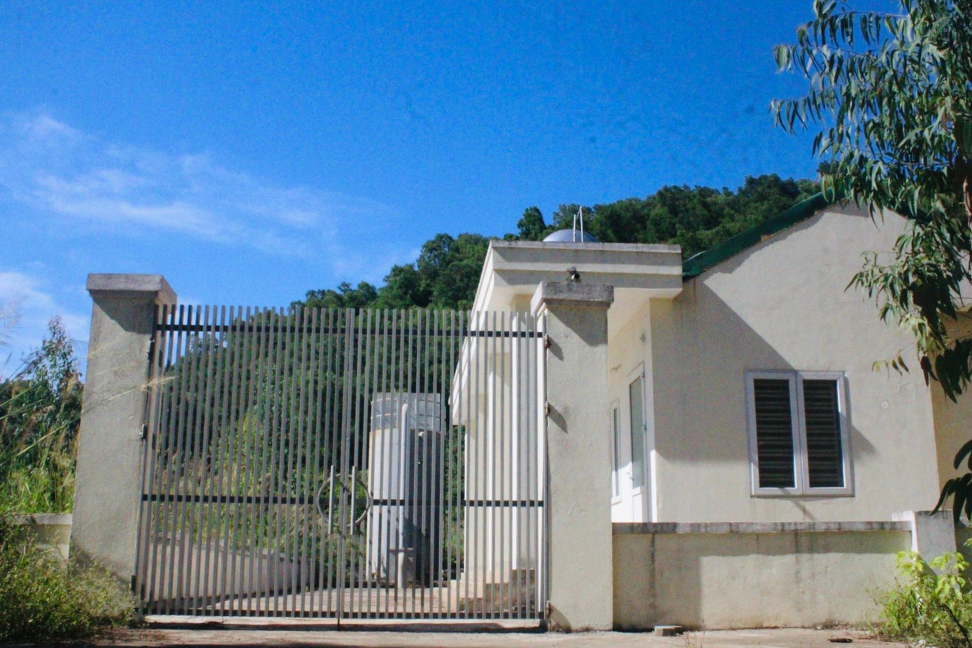 Nhà máy nước sạch với nguồn vốn 12,5 tỷ đồng dừng hoạt động sau thời gian ngắn vận hành.