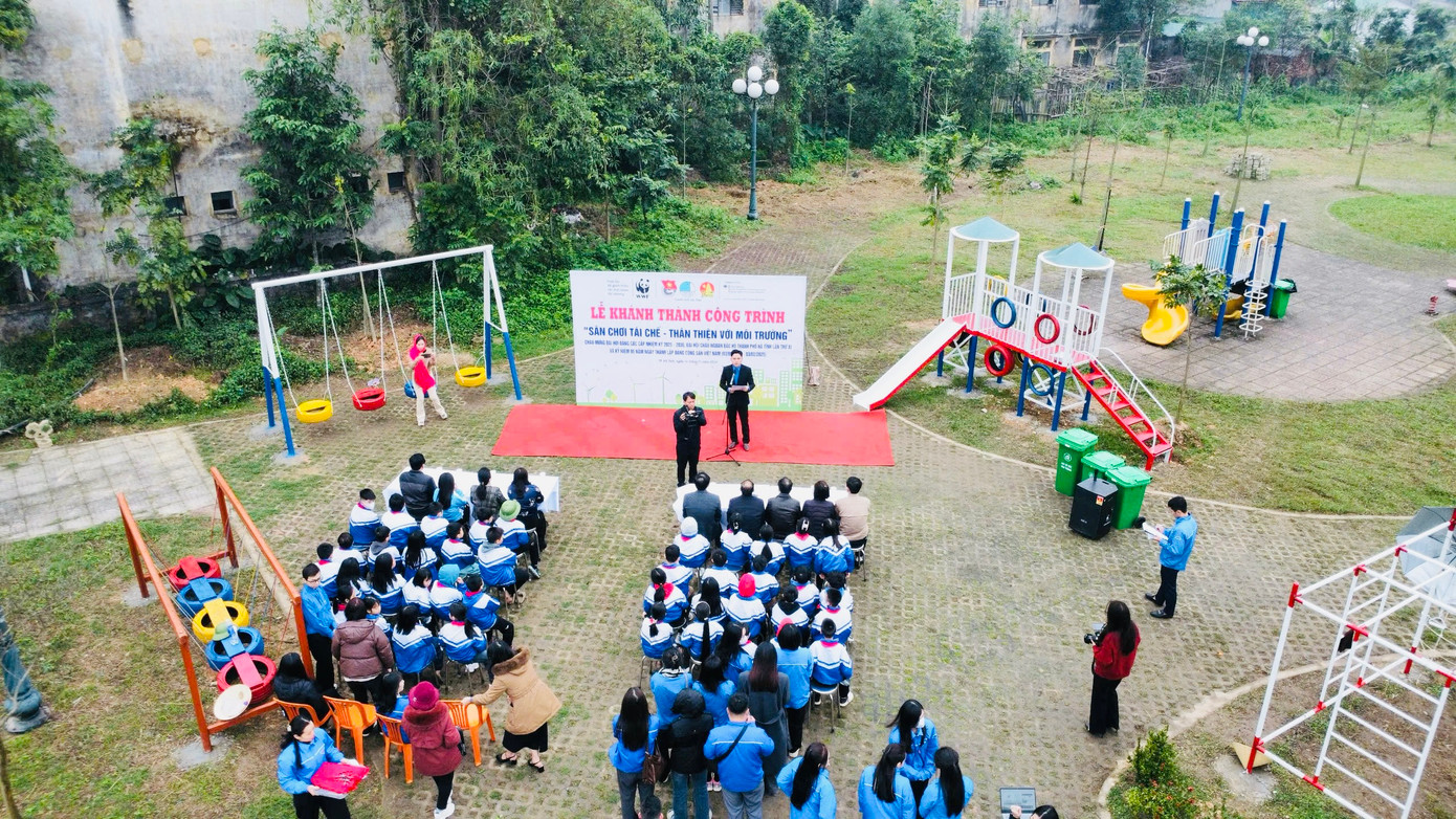 Công trình được triển khai xây dựng từ tháng 11/2024, quy mô rộng gần 2.000 m2 tại tổ dân phố 8, phường Bắc Hà. Công trình được triển khai xây dựng từ tháng 11/2024, quy mô rộng gần 2.000 m2 tại tổ dân phố 8, phường Bắc Hà.