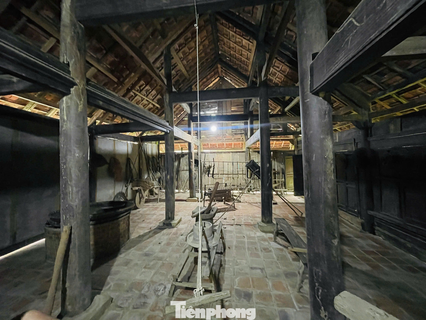 Trung tâm Phát triển Hương Bình, huyện Hương Khê (Hà Tĩnh) hiện còn trưng bày, bảo tồn hơn 500 hiện vật tái hiện sinh động cuộc sống, phương thức lao động sản xuất, sinh hoạt của người nông dân ở các tỉnh vùng Bắc Trung bộ thời xưa.