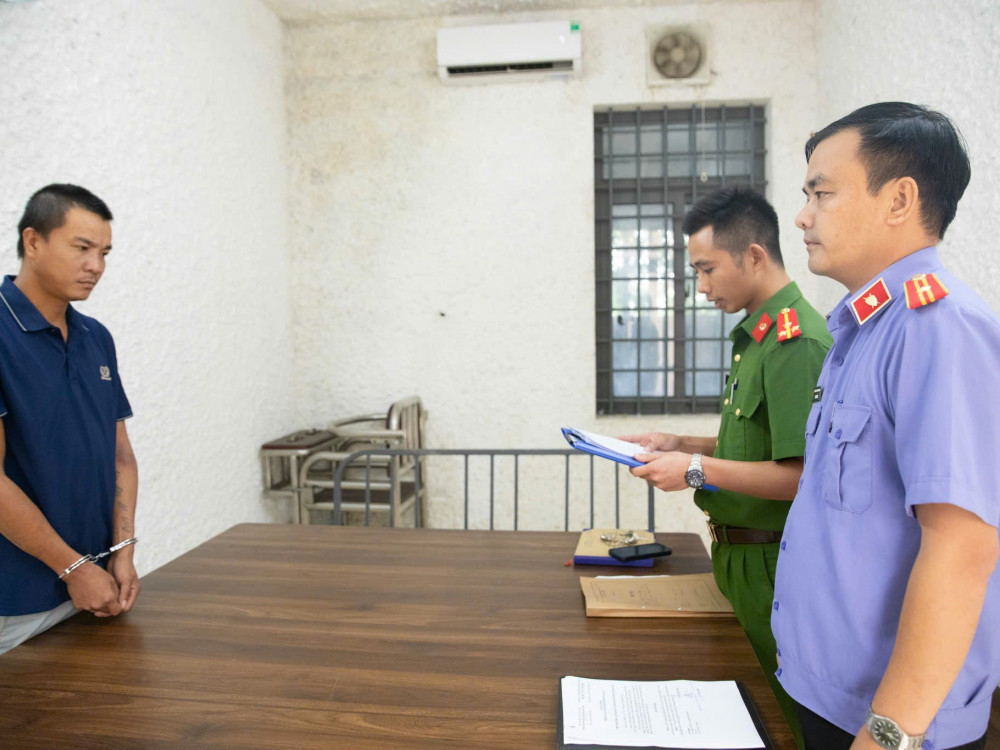 Đối tượng Hiệp tại cơ quan điều tra.