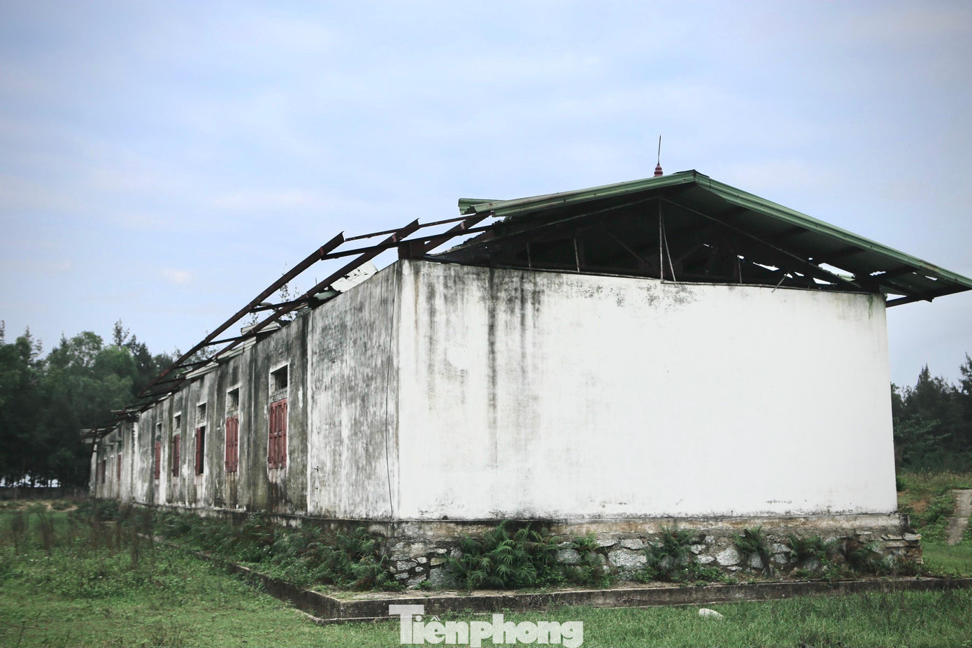 Trại nuôi thực nghiệm và sản xuất giống thủy sản ở xã Xuân Phổ, huyện Nghi Xuân được xây dựng và đưa vào hoạt động năm 2007, do Trung tâm Khuyến nông (Sở NNPTNT tỉnh Hà Tĩnh) đầu tư hơn 8 tỷ đồng. Đây là nguồn kinh phí trích từ ngân sách T.Ư hỗ trợ từ Chương trình phát triển nuôi trồng thủy sản.