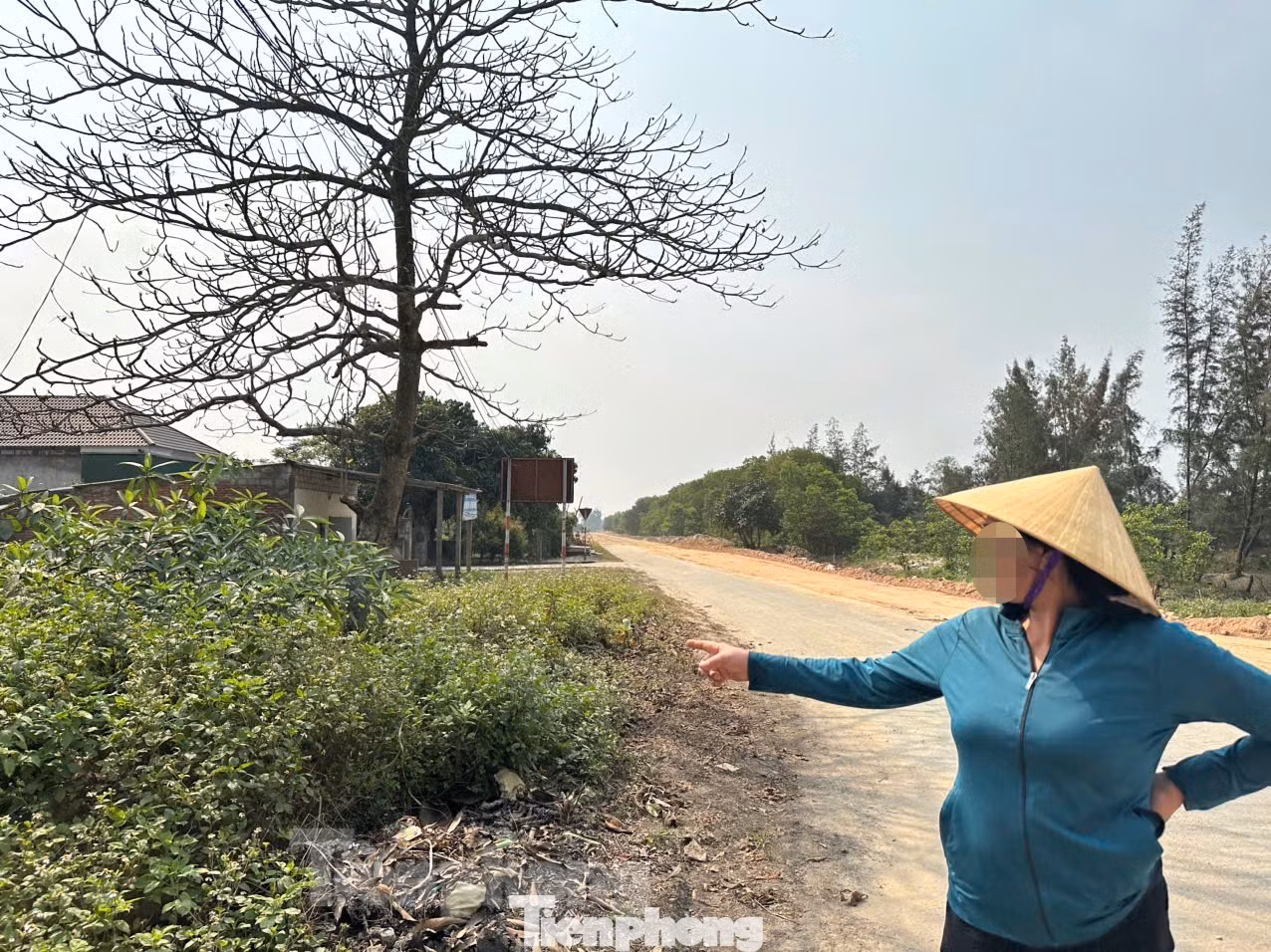 Khu vực đất thôn Đông Văn, xã Thạch Văn nơi từng có cơn "sốt ảo" đất vào năm 2022.