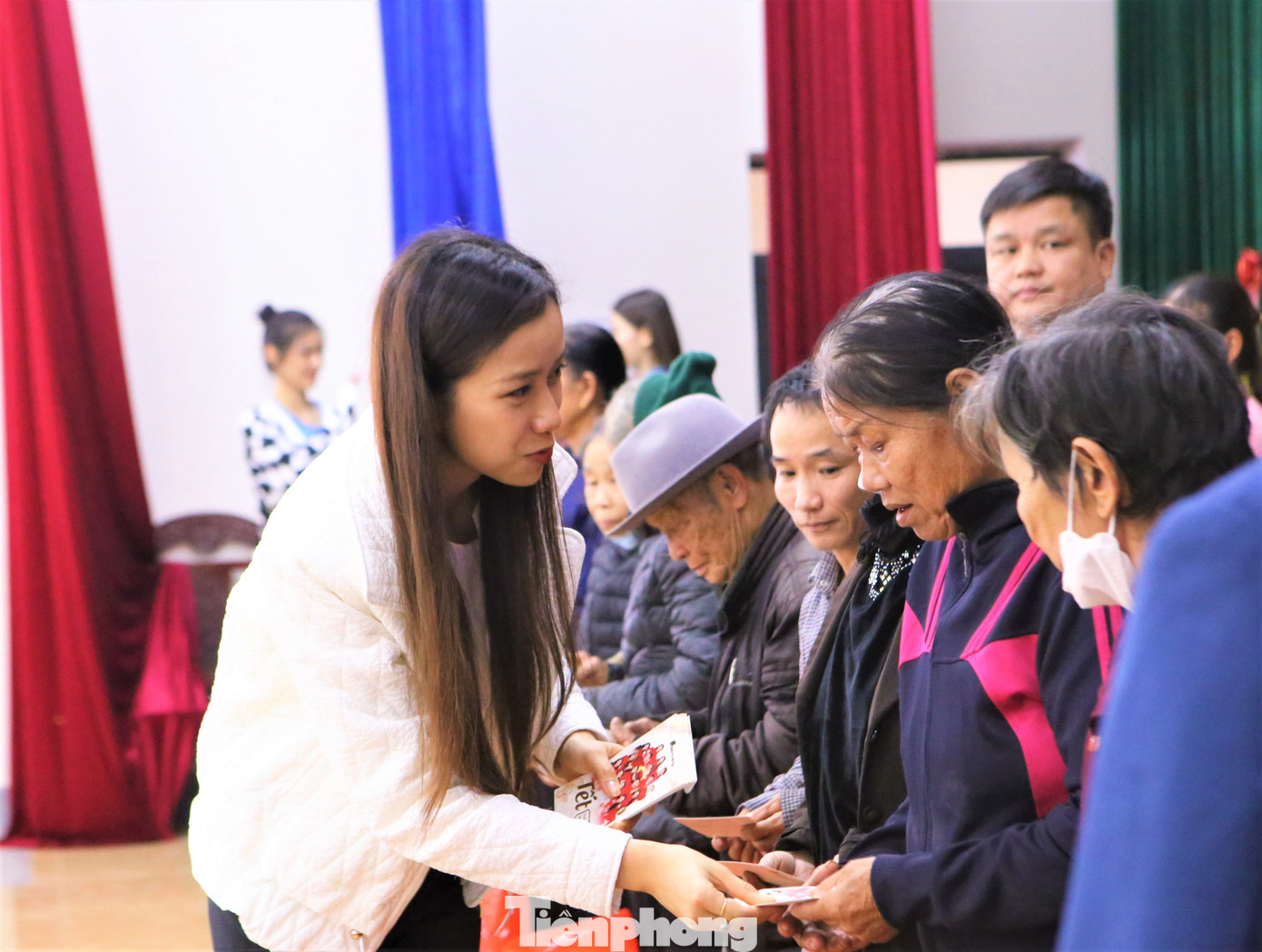 Người đẹp nhân ái Nguyễn Ngọc Mai có chuyến hoạt động từ thiện sau thành công tại cuộc thi Hoa hậu Việt Nam năm 2022.