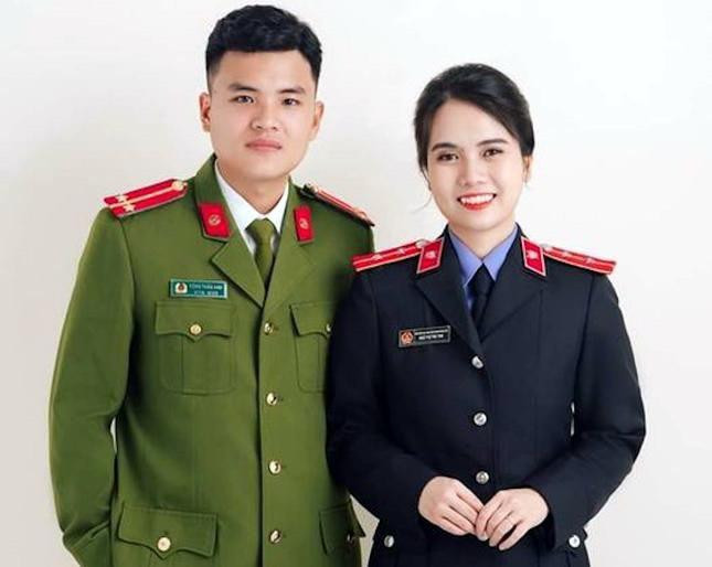 Trong thời gian qua, ở Hà Tĩnh có nhiều cặp đôi hoãn cưới để chung tay phòng chống dịch COVID-19. Trong thời gian qua, ở Hà Tĩnh có nhiều cặp đôi hoãn cưới để chung tay phòng chống dịch COVID-19.