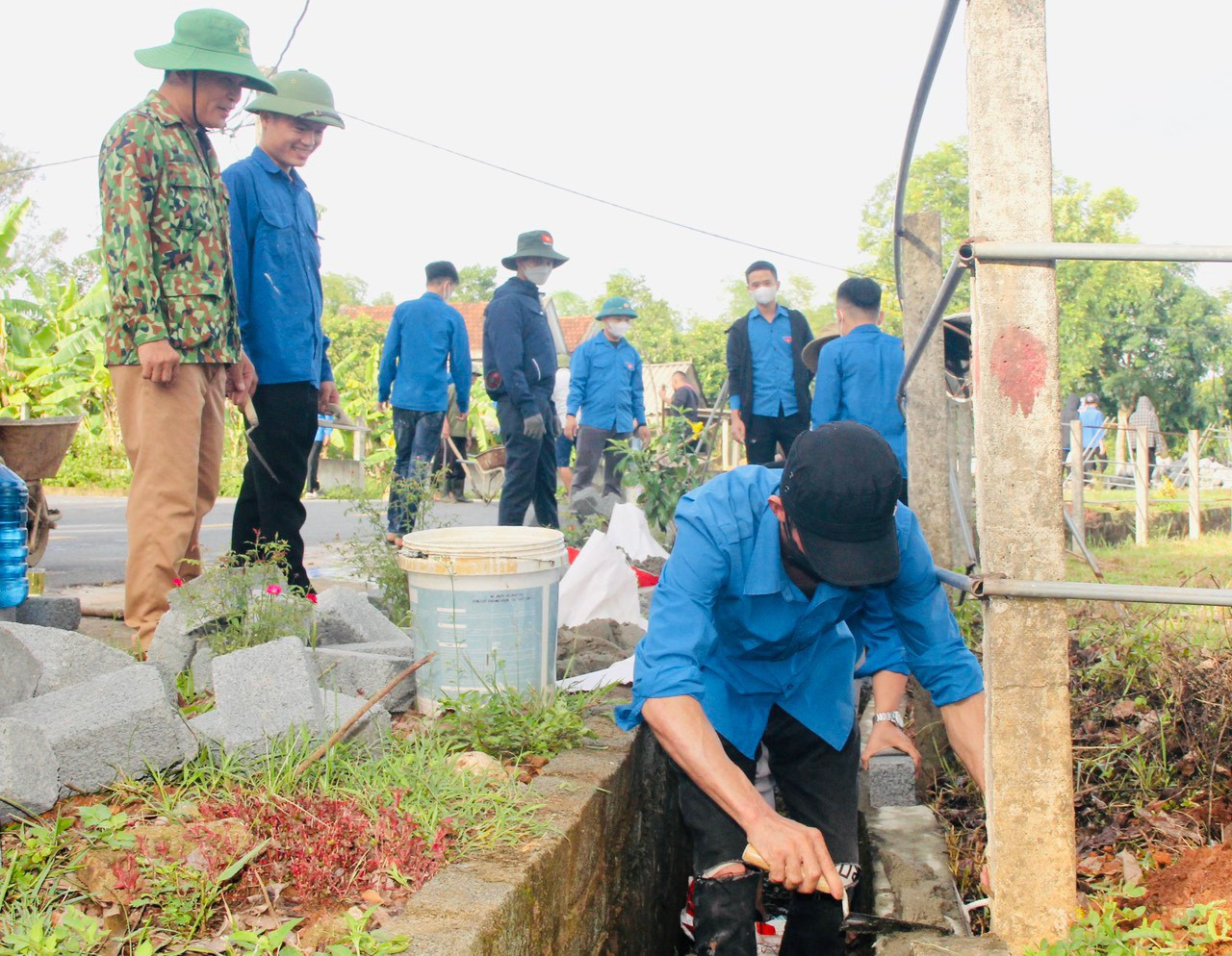 Các hoạt động cũng đã phát huy vai trò xung kích, tình nguyện của thanh niên Hà Tĩnh trong việc tham gia xây dựng nông thôn mới, đô thị văn minh, bảo vệ môi trường, ứng phó với biến đổi khí hậu.