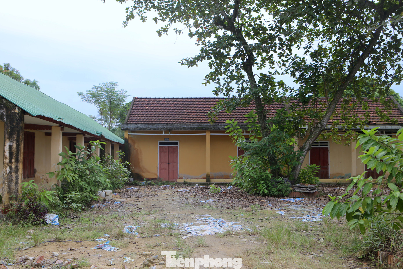 Nhiều năm không sử dụng, ngôi trường gần như đã xuống cấp. Nơi đây hiện nay trở thành chỗ tập kết vật liệu xây dựng. Trường gồm dãy phòng học 2 tầng và khu học chức năng cùng dãy nhà hiệu bộ 1 tầng.