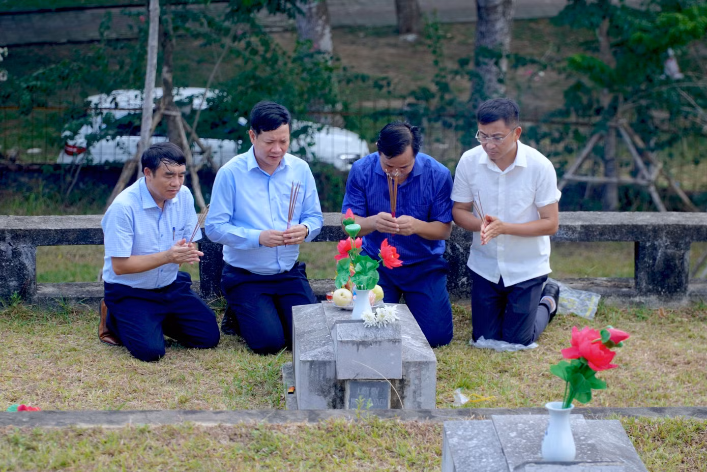Theo thống kê Hà Tĩnh có gần 1.000 liệt sỹ, 2.000 thương binh đã ngã xuống và bị thương trong quá trình làm nhiệm vụ quốc tế ở nước bạn Lào. Mùa khô năm 2022-2023, các đơn vị đã tìm kiếm, quy tập được 10 hài cốt liệt sỹ để đón các anh trở về yên nghỉ trong lòng đất mẹ.