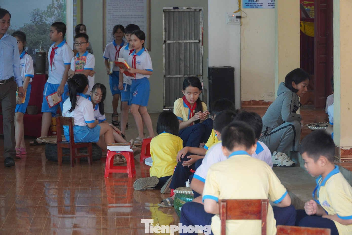 Nhằm tạo sân chơi bổ ích, an toàn, lành mạnh cho trẻ em các cơ sở Đoàn trên địa bàn Hà Tĩnh đã linh hoạt tổ chức nhiều hoạt động học tập, giải trí tại những "Ngôi nhà trí tuệ". Ảnh: HN