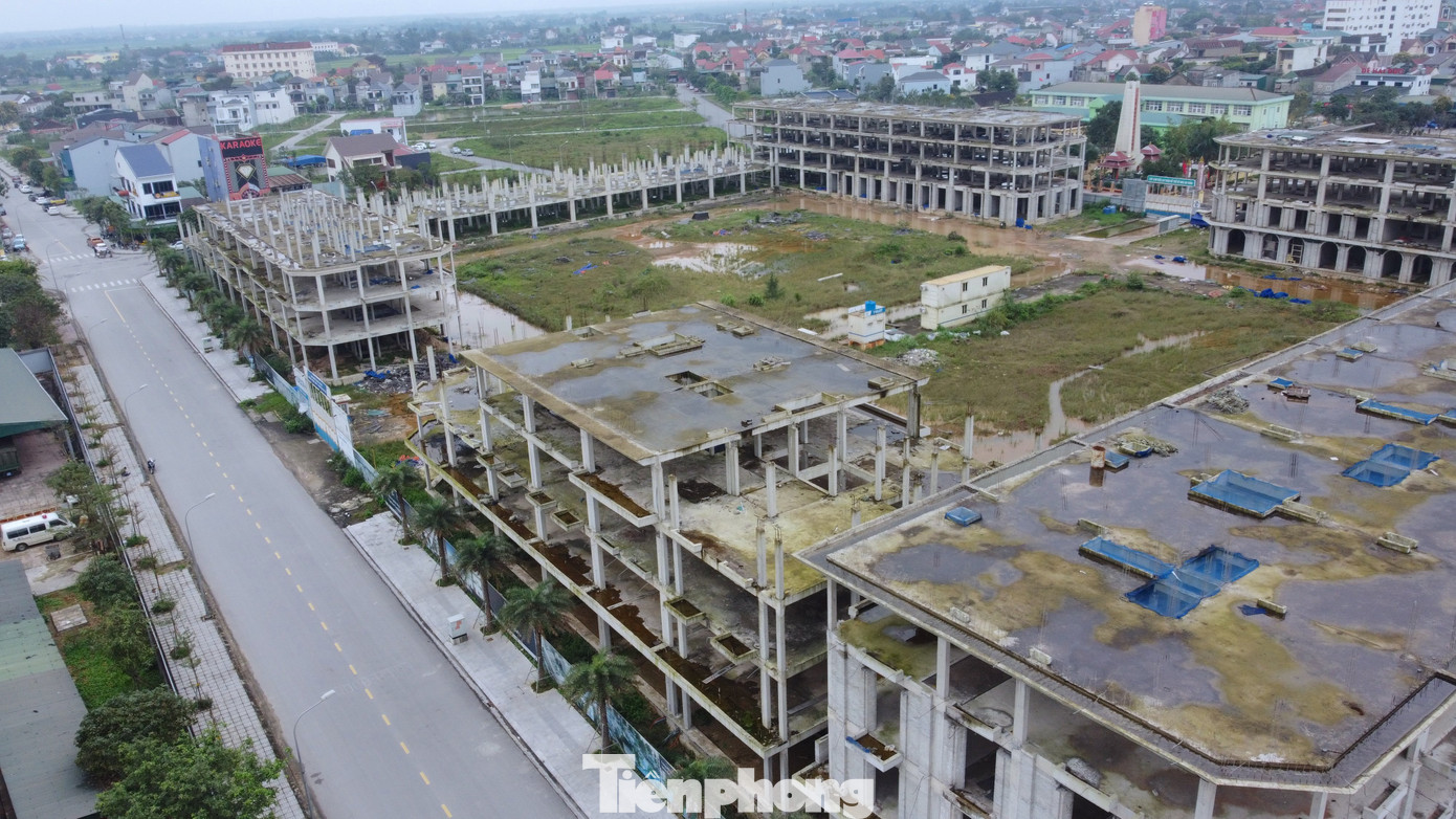 Trao đổi với Tiền Phong, ông Dương Đình Phúc – Chủ tịch UBND phường Nguyễn Du (TP Hà Tĩnh) cho biết, trong thời gian qua, địa phương đã có đề xuất, trao đổi với các cơ quan ban ngành về dự án này.