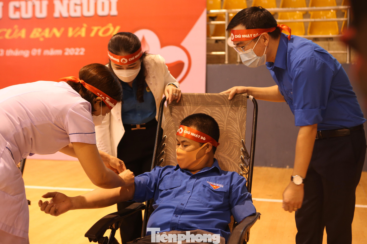 Chương trình năm nay tổ chức trong bối cảnh tình hình dịch COVID-19 diễn biến phức tạp, vì thế ban tổ chức đã bố trí nhiều khu vực lấy máu đảm bảo hạn chế tập trung không quá 50 người.