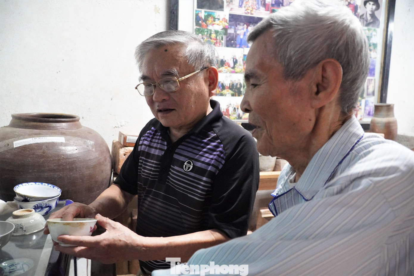 Những năm gần đây, con cháu dòng họ Lê Doãn (thôn Cẩm Trang) đã sưu tầm những sản phẩm của làng gốm xưa với mong muốn gìn giữ, bảo tồn hiện vật, giá trị văn hóa của mảnh đất này.