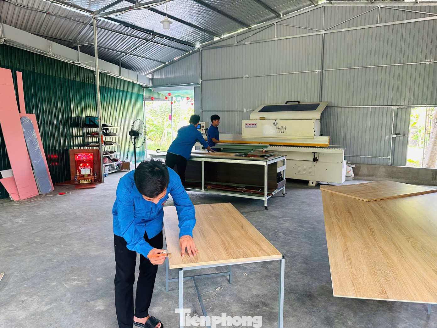 Các góc học tập đều tự tay các đoàn viên thanh niên thiết kế, thi công từ nguồn sắt quyên góp và các ván gỗ chắc chắn, đảm bảo thẩm mỹ. Các góc học tập đều tự tay các đoàn viên thanh niên thiết kế, thi công từ nguồn sắt quyên góp và các ván gỗ chắc chắn, đảm bảo thẩm mỹ.