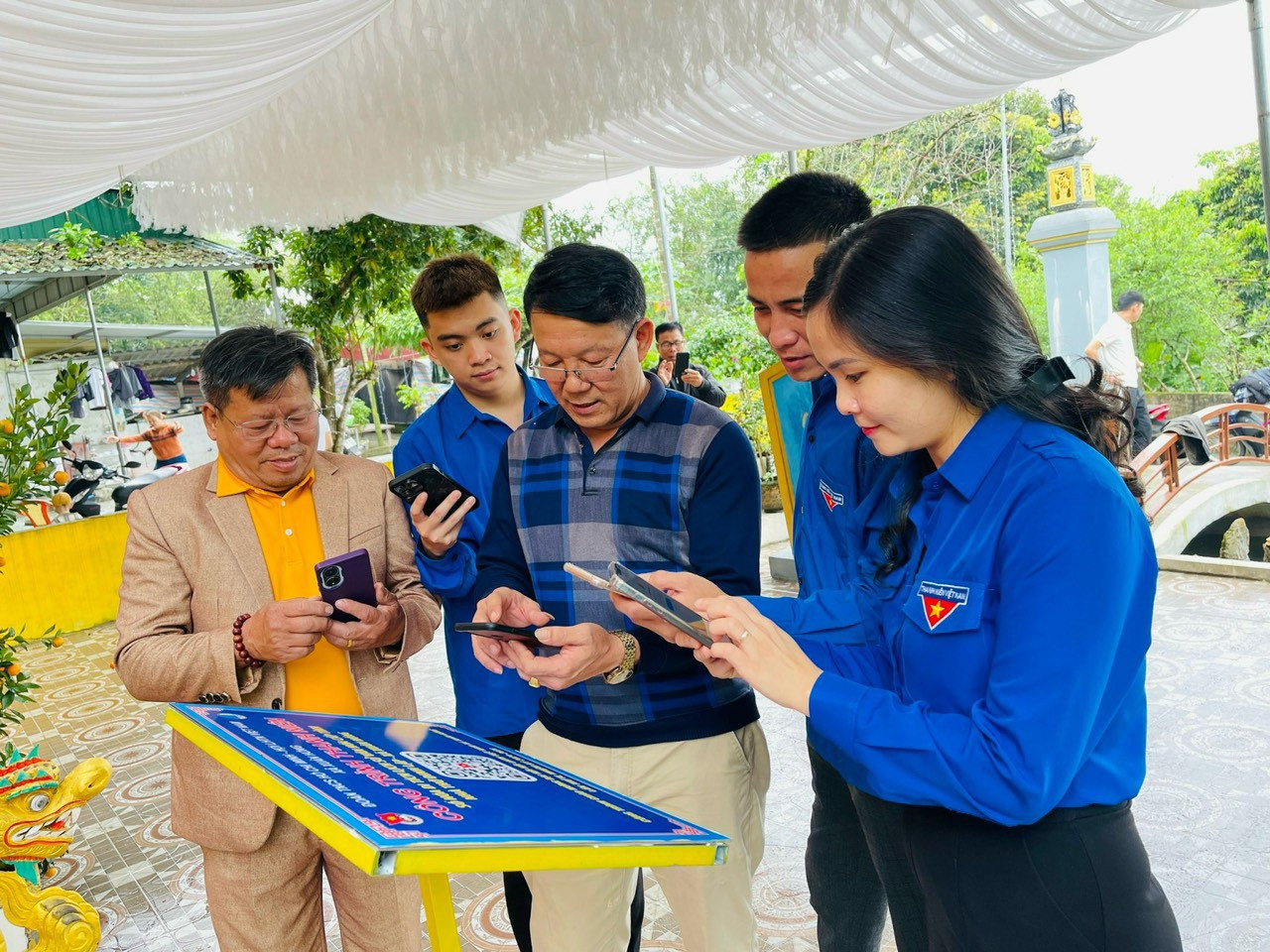 Tuổi trẻ Hà Tĩnh đã trao tặng hơn 60 công trình số hóa các di tích lịch sử.