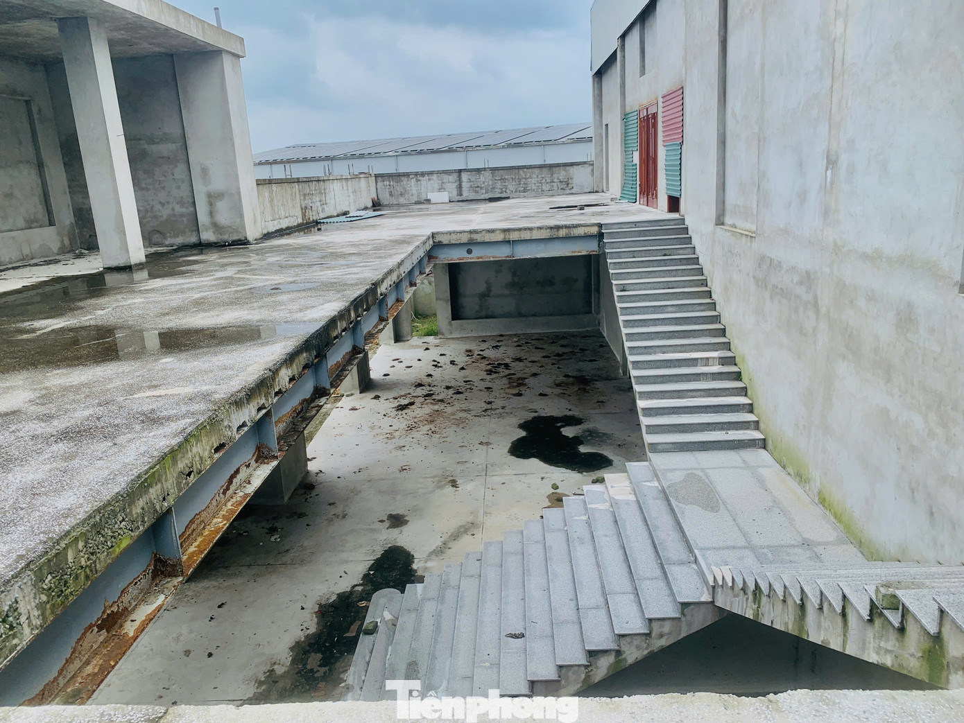 Theo báo cáo của Sở KH&amp;ĐT tỉnh Hà Tĩnh, ngoài việc triển khai dự án chậm tiến độ, Công ty CP Nguyễn Hưng còn khai thác không đúng mục tiêu đối với một số hạng mục đã hoàn thành.