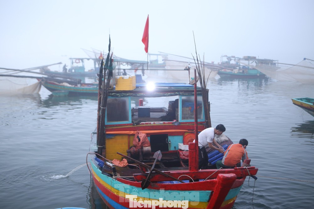 Một góc cảng cá Thạch Kim (Lộc Hà).