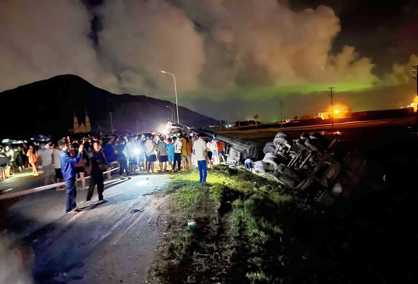 Hiện trường vụ tai nạn giao thông khiến một người tử vong.