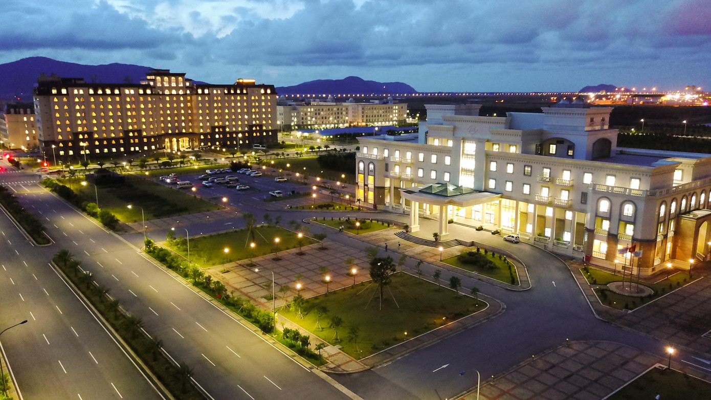 Khu nhà hành chính tại Công ty TNHH Gang thép Hưng Nghiệp Formosa.