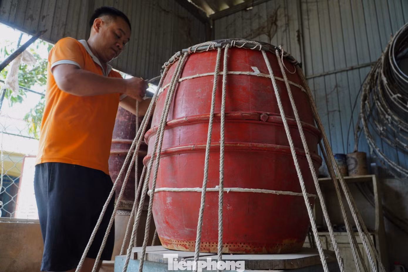Hiện làng Bắc Thai sản xuất khoảng 2.000 trống các loại. Nghề làm trống đang tạo việc làm thường xuyên cho hơn 50 lao động. Hiện làng Bắc Thai sản xuất khoảng 2.000 trống các loại. Nghề làm trống đang tạo việc làm thường xuyên cho hơn 50 lao động.