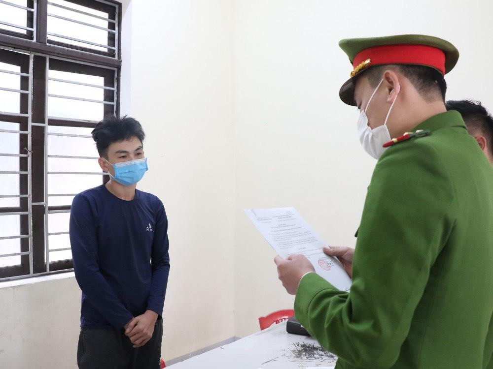 Đối tượng Linh tại cơ quan công an.