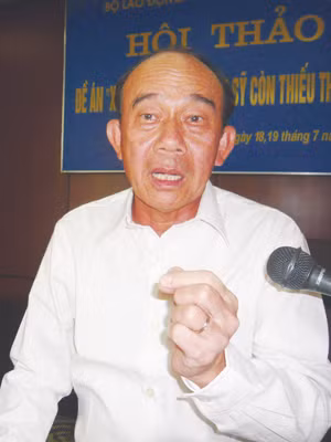 Ông Bùi Hồng Lĩnh