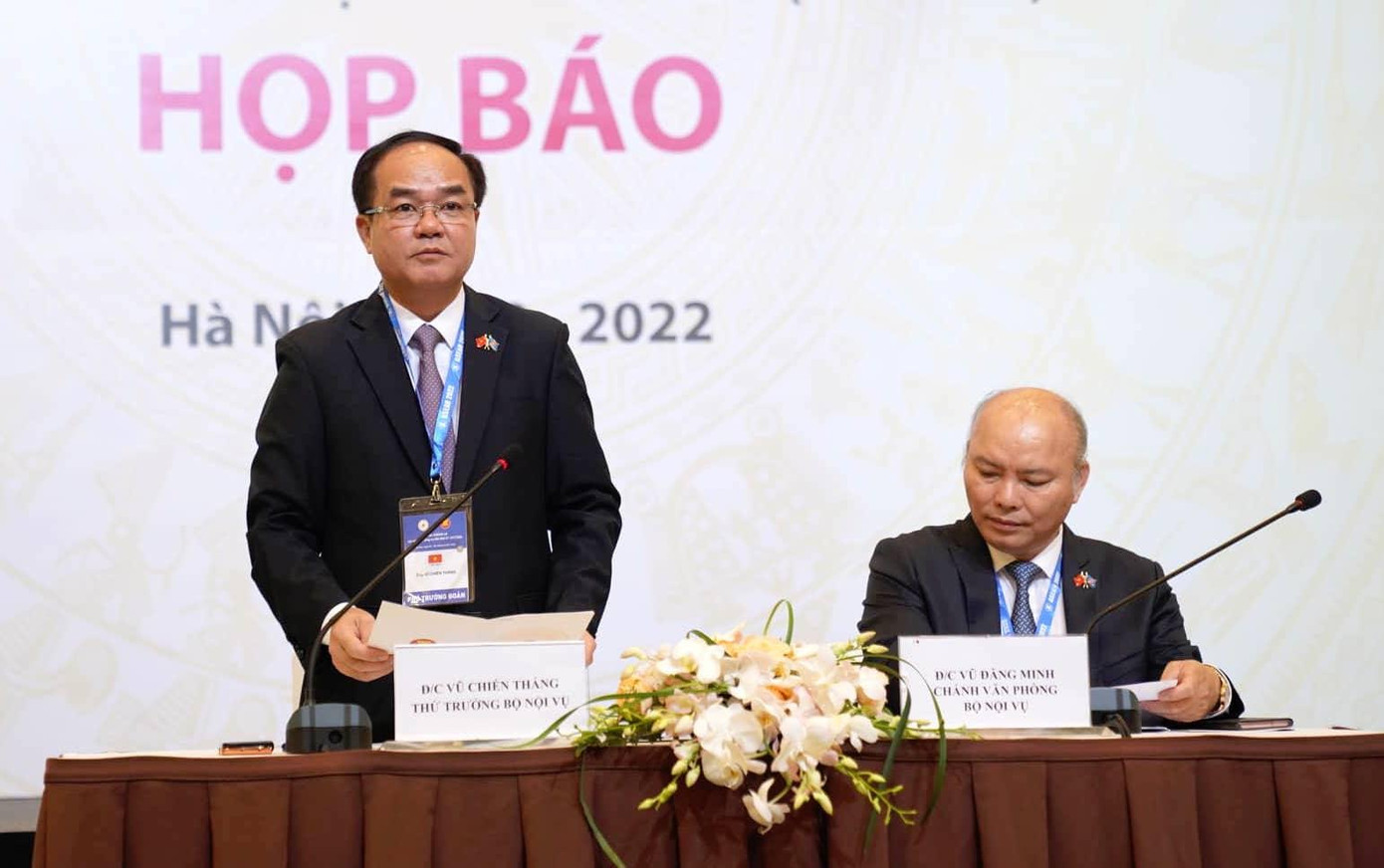 Thứ trưởng Bộ Nội vụ Việt Nam - ông Vũ Chiến Thắng phát biểu tại cuộc họp báo về kết quả hội nghị ngày 5/8.