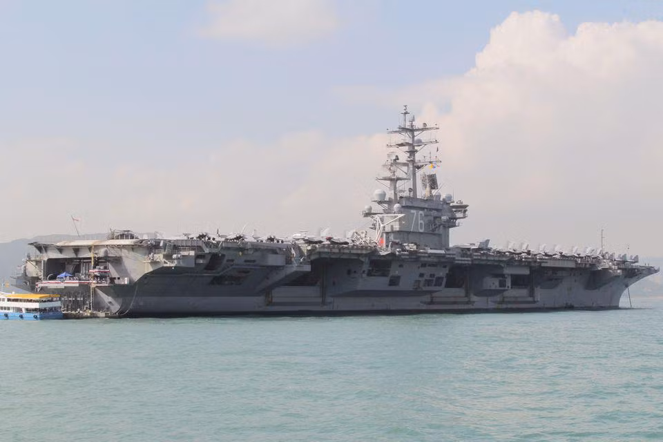 Tàu sân bay USS Ronald Reagan. Ảnh: Reuters Tàu sân bay USS Ronald Reagan. Ảnh: Reuters