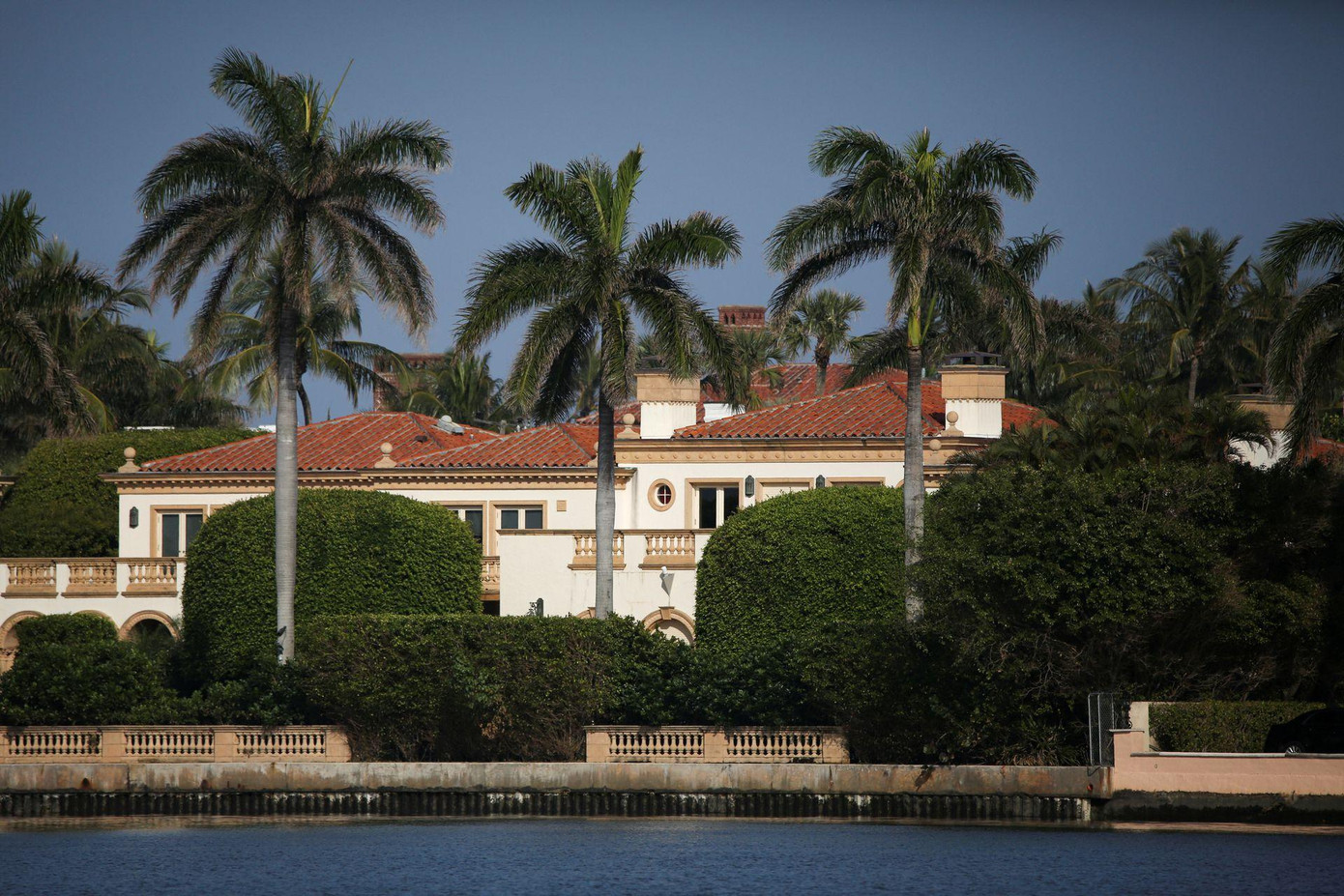 Khu nghỉ dưỡng Mar-a-Lago. Khu nghỉ dưỡng Mar-a-Lago.