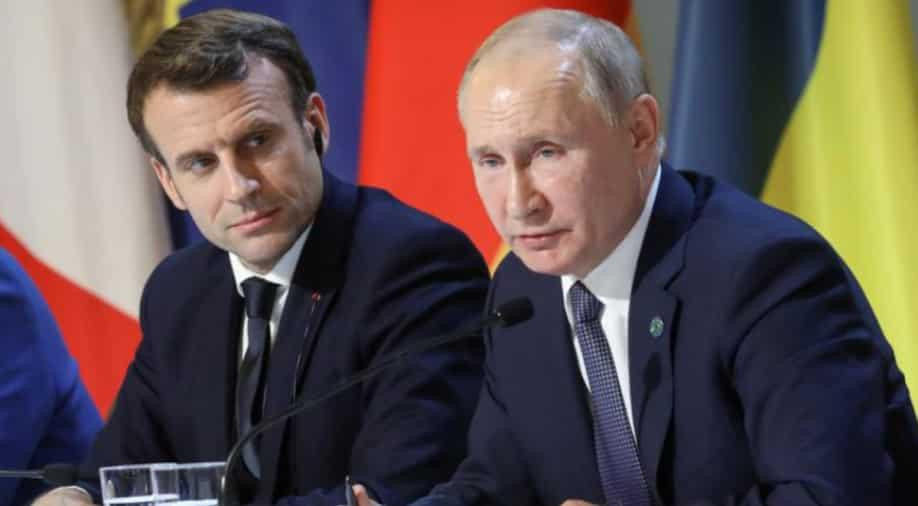 Tổng thống Pháp Emmanuel Macron và Tổng thống Nga Vladimir Putin. Ảnh: Reuters