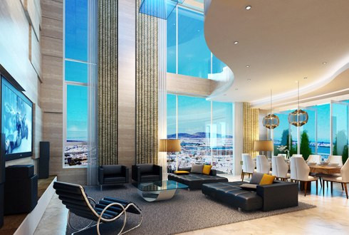 Phòng khách trong suốt của căn biệt thự áp mái trị giá 2 triệu USD đang được thi công tại một chung cư cao cấp ở quận 7. Ảnh: Vũ Lê