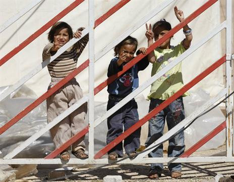 Trẻ em Syria đang bị quân đội Syria sử dụng như 