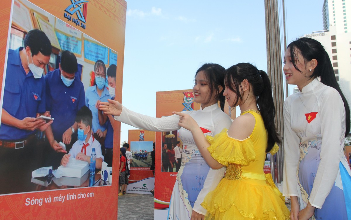 Việc tuyên truyền, phổ biến pháp luật là một giải pháp quan trọng để thúc đẩy bình đẳng giới ở Khánh Hòa. Ảnh minh họa.