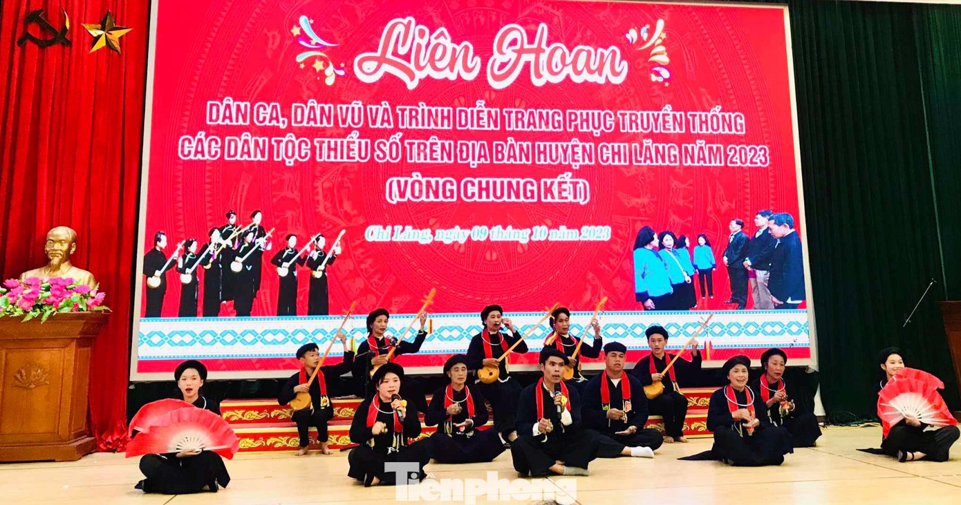 Hát Then, đàn Tính là nét văn hóa đặc sắc của quê hương Chi Lăng. Ảnh: Duy Chiến
