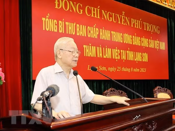 Tổng Bí thư Nguyễn Phú Trọng phát biểu tại buổi làm việc với tỉnh Lạng Sơn. Ảnh: TTXVN