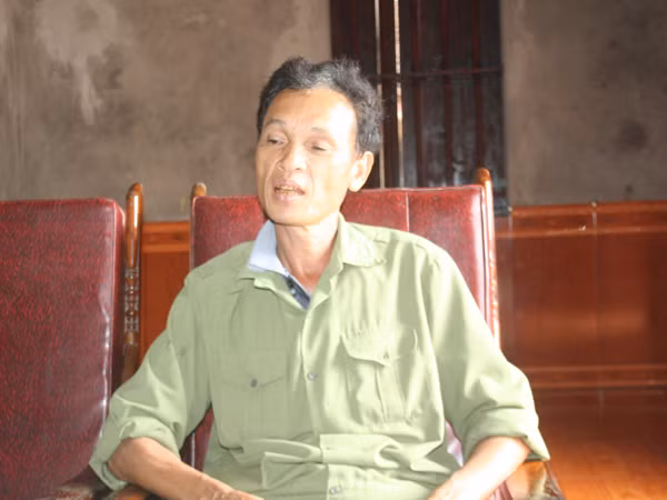 Ông Nguyễn Khắc Sử, bố của Lệ. Ảnh: Nguyễn Trường