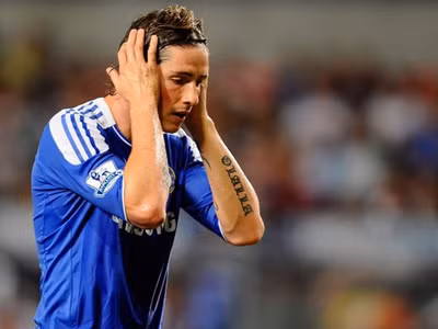 Mong manh như Torres. Mong manh như Torres