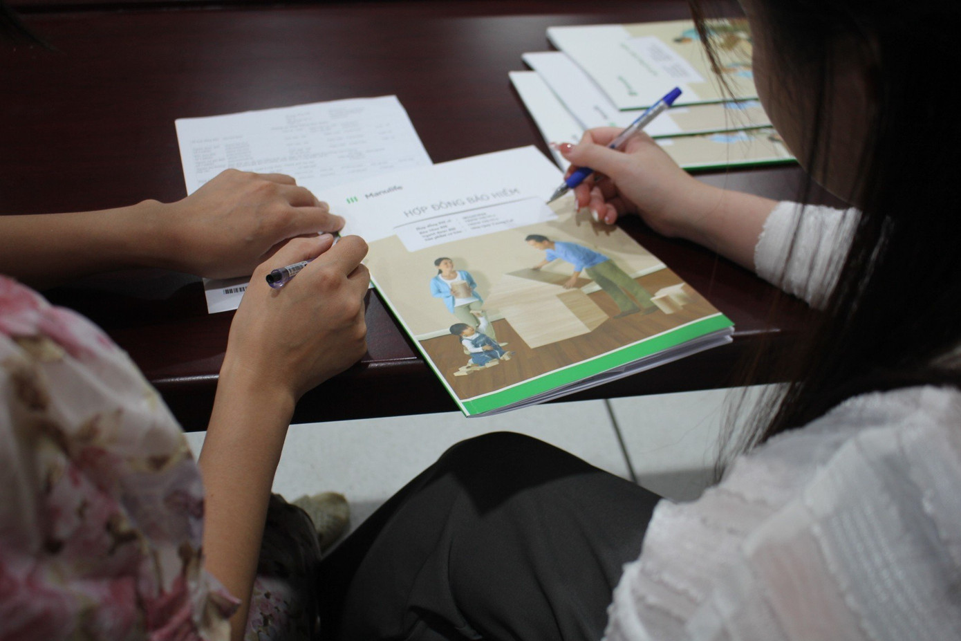 Bộ Tài chính đề xuất tăng gấp đôi tiền phạt nhiều sai phạm bảo hiểm nhân thọ. (Ảnh minh họa: QN). Bộ Tài chính đề xuất tăng gấp đôi tiền phạt nhiều sai phạm bảo hiểm nhân thọ. (Ảnh minh họa: QN).