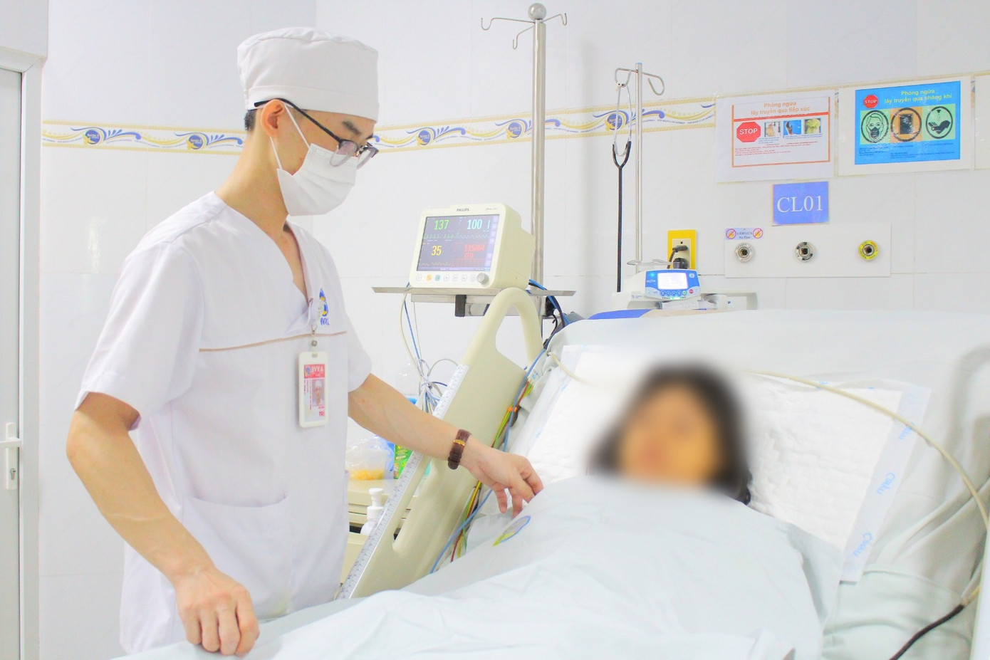 Bệnh nhi đã được theo dõi, điều trị tích cực giúp qua giai đoạn nguy hiểm do sốc phản vệ