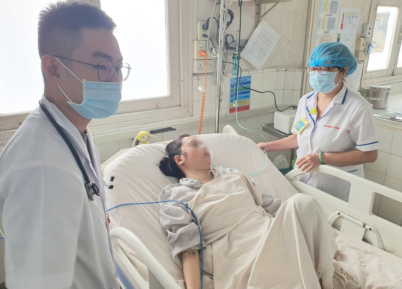 Nữ bệnh nhân về nước từ châu Phi mắc sốt rét đã được các bác sĩ Bệnh viện Bệnh Nhiệt Đới TPHCM điều trị qua nguy kịch (ảnh: H.L)