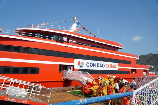 Tàu cao tốc Thăng Long trong ngày khai trương tại TPHCM. Ảnh: Huy Thịnh. Tàu cao tốc Thăng Long trong ngày khai trương tại TPHCM. Ảnh: Huy Thịnh.