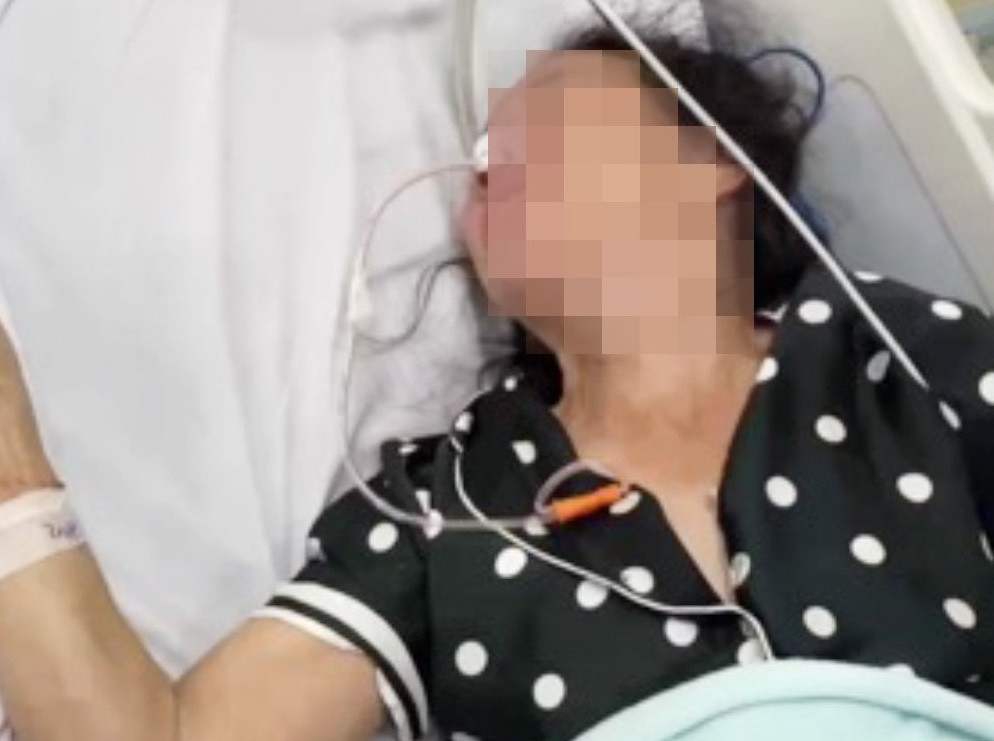 Hàng trăm y bác sĩ xếp hàng hiến máu cứu người bệnh ảnh 10