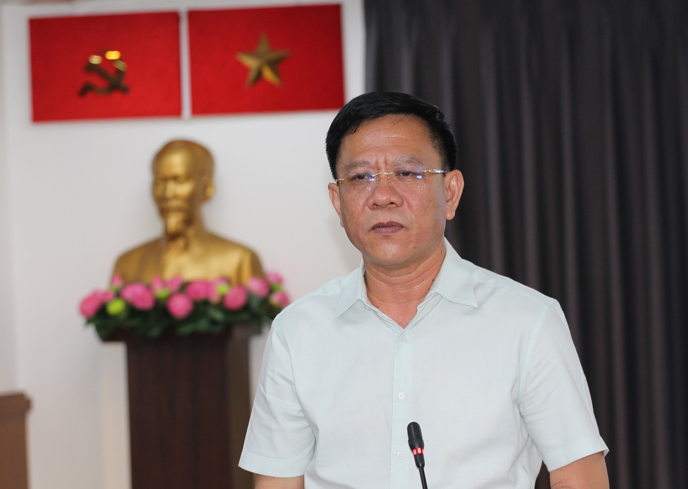 Ông Nguyễn Ngọc Hồi, Phó giám đốc Sở Thông tin và Truyền thông TPHCM thông tin tại buổi họp báo. Ông Nguyễn Ngọc Hồi, Phó giám đốc Sở Thông tin và Truyền thông TPHCM thông tin tại buổi họp báo.